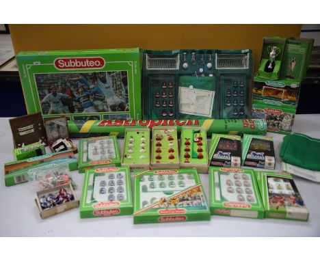 Large amount of Subbuteo, vintage and modern. See photos for details. 