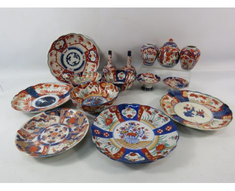 Large selection of vintage Japanese Imari ceramics.