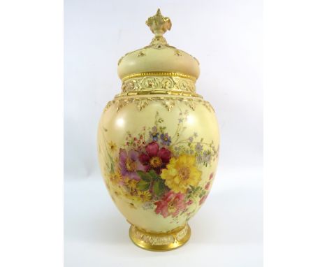 Antique Royal Worcester handpainted pot pourri lidded jar c1903 (possible restoration to the lid as paint flaking inside see 
