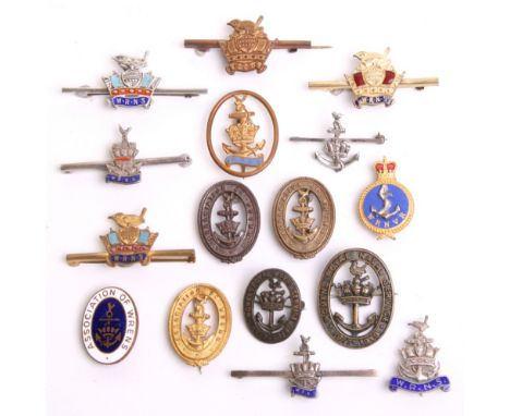 Selection of WRNS Sweetheart Brooches and Lapel Badges consisting of 3x gilt and enamel examples on bar mounting, 4x silver a