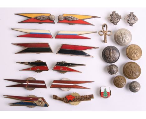 Selection of Polish Collar Pennons Badges consisting of single Polish 2nd corps 7th Armoured regiment with screw post fitting