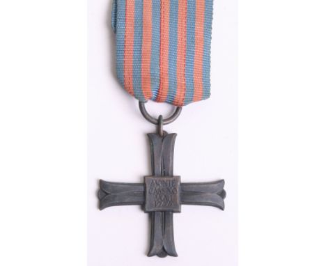 Polish Monte Cassino Cross 9th Medium Artillery 2nd AGPA, the cross is numbered on the reverse 33 028. Complete with the orig