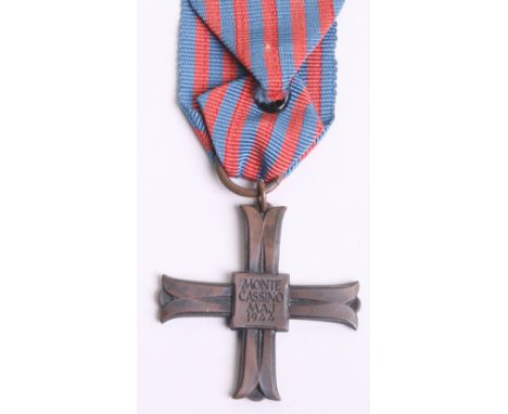 Polish Monte Cassino Cross Corps Ordnance Park, the cross is numbered on the reverse 46 087. Complete with its ribbon. Medal 