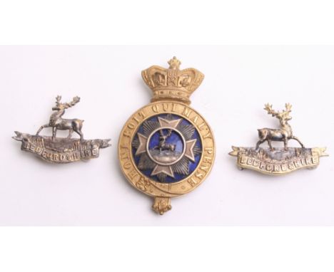 Victorian Bedfordshire Regiment Officers Glengarry Badge and Collar Badges, officers glengarry being a gilt crowned garter wi