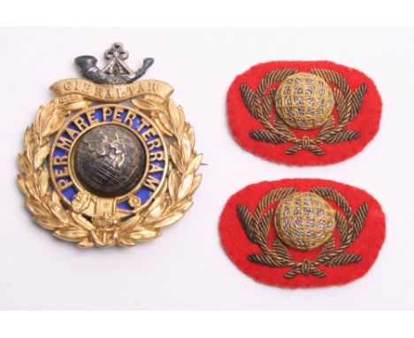 Scarce Victorian Royal Marine Light Infantry Officers Glengarry Badge, fine quality gilt wreath with scroll to the top GIBRAL