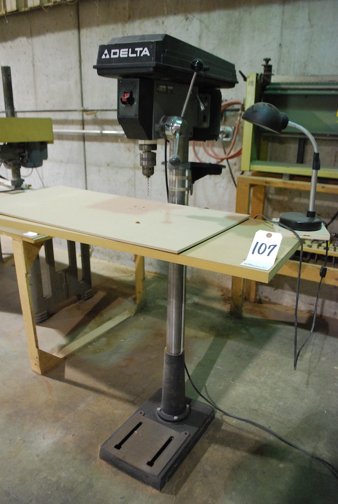 DELTA 14" CATALOG NO. 14070 FLOOR TYPE DRILL PRESS S/N R9502; W/1/2