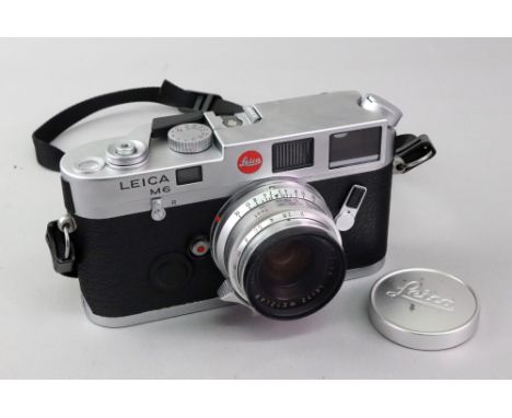 Leica M6 camera, no. 2009878, fitted with a Leitz Wetzlaar Summicron 1:2/35mm lens, no. 1781302.