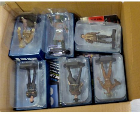 Dr Who - (6) Figures + Magazines-Sea Devil ABP8842-Morbus Monster ABN3558-Kahler Tek ABR5068-Scarecrow ABK5833-Catkind ABO-27