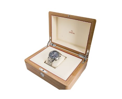 A modern Omega Seamaster Professional co-axial chronometer 300m stainless steel gentleman's wristwatch, 45mm case, black beze