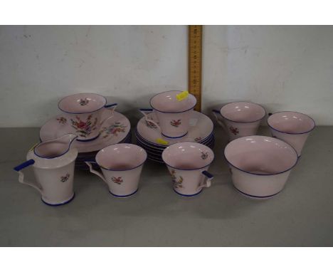 Quantity of early 20th Century floral decorated tea wares together with a Shelley preserve pot and a quantity of Myott table 