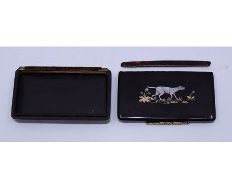 An early 19th cent&nbsp; dog snuff box, at fault&nbsp;