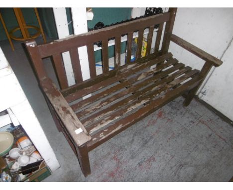 GARDEN BENCH