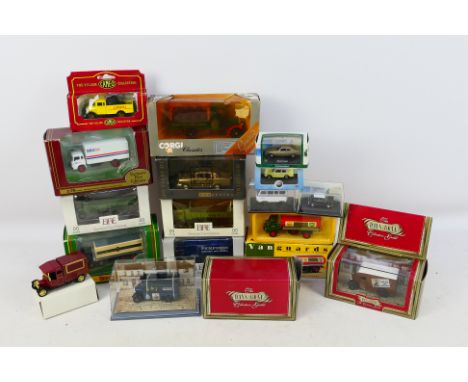 EFE - Corgi - Oxford - Lledo - Others - An assortment of 16 diecast vehicles in varying scales to include #VA7001 Shell-BP, #