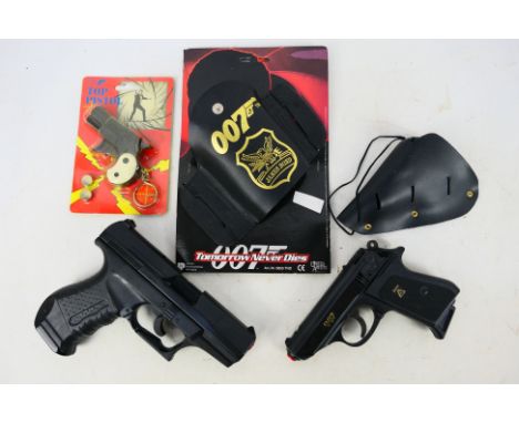 Lone Star / Wicke - Other - A trio of James Bond themed cap guns, consisting a a Carded Lone Star / Wicke plastic 'Tomorrow N