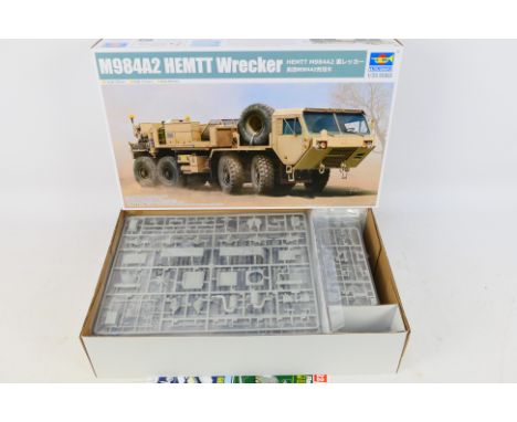 Trumpeter - A boxed #01083 1:35 scale M984A2 HEMTT Wrecker plastic model kit from Trumpeter. The kit appears to be in Mint co