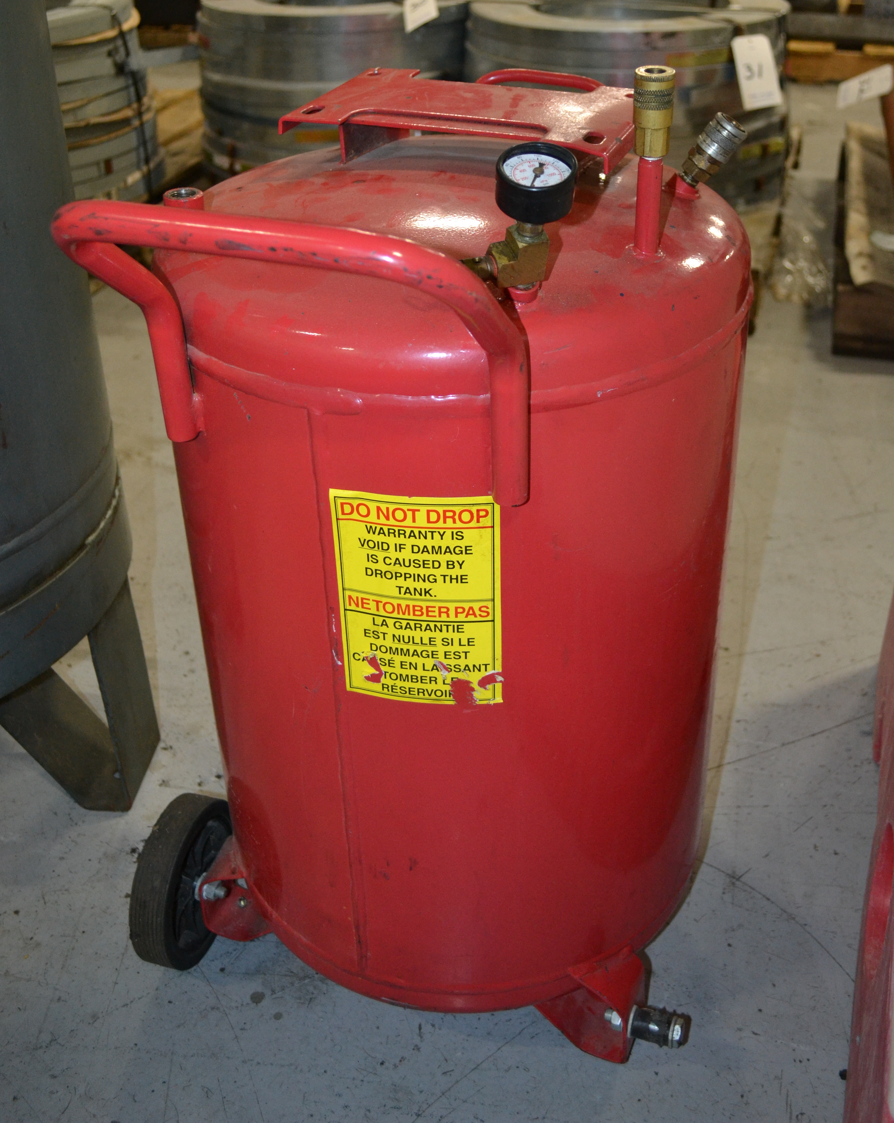 Central Pneumatic Model 94667 21-Gallon Tank For Air Compressors, 90 ...