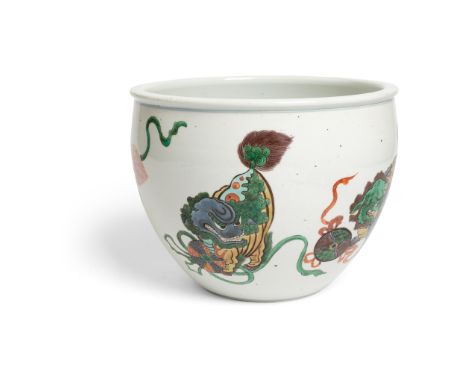 WUCAI 'LION' BASIN QING DYNASTY, 19TH CENTURY sturdily potted, lipped rim, delicately painted on the rounded sides with five 