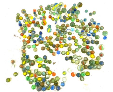 Selection vintage marbles 