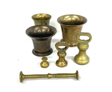 Selection vintage brassware 