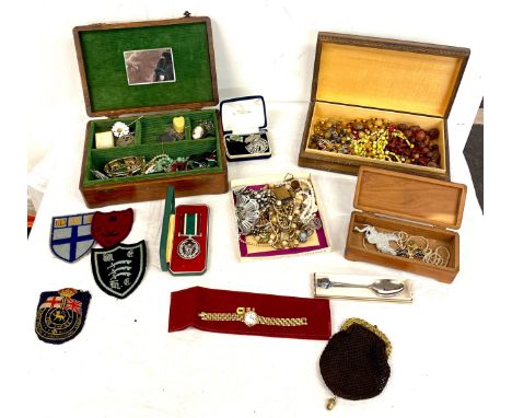 Box of vintage costume jewellery included facetted amber beads for restringing 