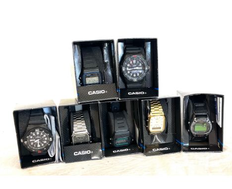 Selection of new in boxes mens Casio wristwatches x 7, all untested 