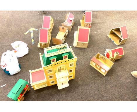 Large selection  of vintage Sylvanian Families buildings to include deluxe country mansion, school, red tiled buildings, larg