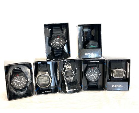 Selection of new in boxes mens Casio wristwatches x 7, all untested 