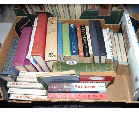 A box of books to include Observer Books, Years of Victory, The Army etc.