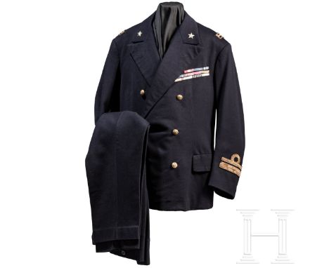 Uniform eines Korvettenkapitäns (capitano di corvetta) der Königlich Italienischen Marine (Regia Marina), vor 1946  Zweireihi