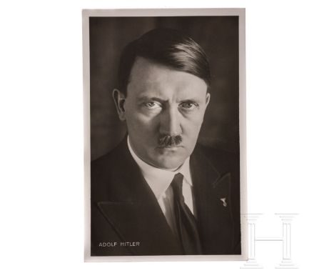 Susi Demoll und Adolf Hitler - eigenhändig signierte Portraitkarte  Hoffmannportraitpostkarte mit Abbildung AHs in Zivil. Rs.
