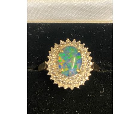 9ct Gold ring set wth opal &amp; diamonds Weight 3.7g Size S 