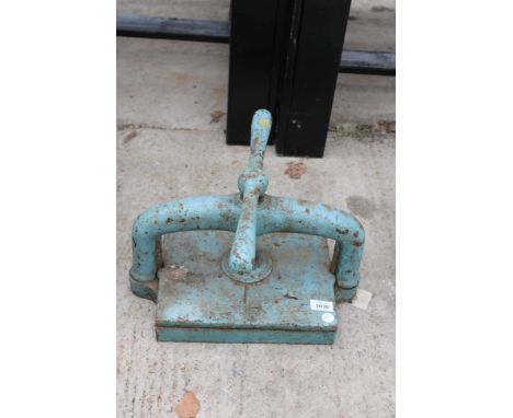 A VINTAGE HEAVY CAST IRON BOOK PRESS 