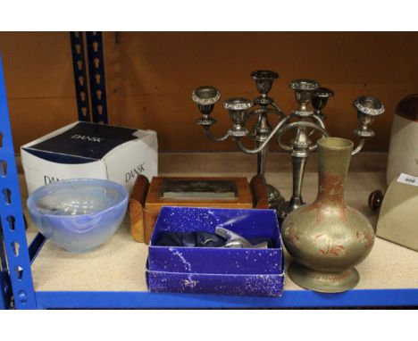 A MIXED LOT TO INCLUDE TWO CANDELABRAS, A GLASS BOWL, CORKSCREW, A METAL VASE ETC 