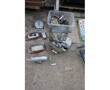 AN ASSORTMENT OF KITCHEN ITEMS TO INCLUDE SCALES, RAMEKINS AND UTENSILS ETC 
