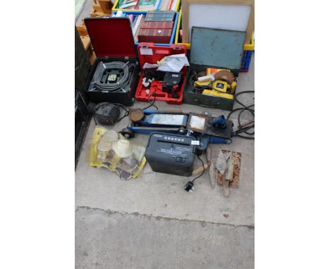 AN ASSORTMENT OF TOOLS TO INCLUDE A TROLLEY JACK, A ROCKWELL SANDER AND A SHREDDER ETC 