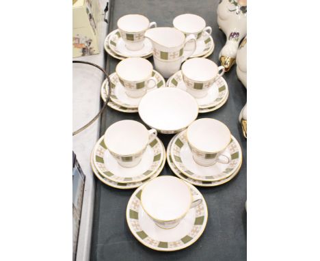 A VINTAGE SPODE, 'PERSIA' TEASET, TO INCLUDE, A CREAM JUG, SUGAR BOWL, CUPS, SAUCERS AND SIDE PLATES 