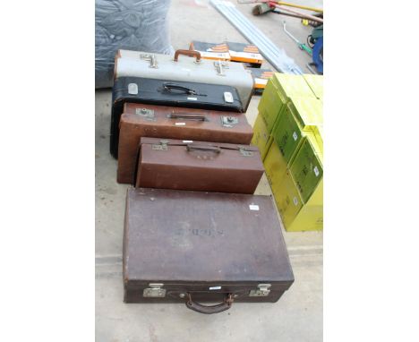 FIVE VARIOUS VINTAGE TRAVEL CASES 
