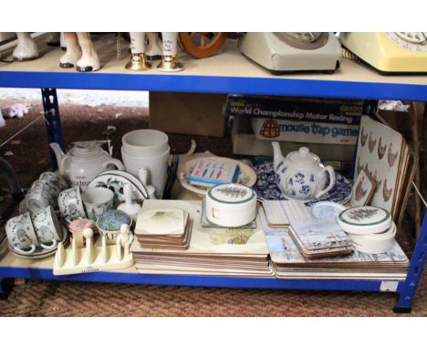 A LARGE MIXED LOT TO INCLUDE PLACEMATS, SPODE COASTERS, TEAPOTS, PLANTERS, ETC., 