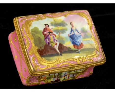 A FRENCH ENAMEL PATCH BOX, PAINTED WITH 18TH C SCENES RESERVED ON A ROSE POMPADOUR GROUND WITH GILT TRELLIS, A (RUSTED) MIRRO