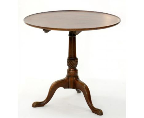 A GEORGE III MAHOGANY TRIPOD TABLE, THE LATER TOP 74CM D