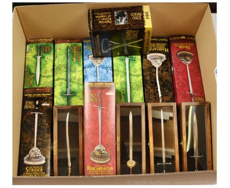 United Cutlery The Lord of the Rings 1/5 scale miniature collectable swords with stands x nine, includes swords of Ringwraith