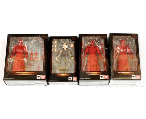 Bandai SH Figuarts Star Wars Last Jedi Praetorian Guard Whip Staff Action  Figure 