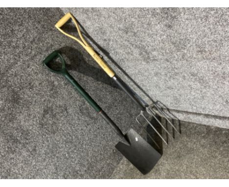 Garden spade Together with Kent &amp; Stowe fork (still with tags)
