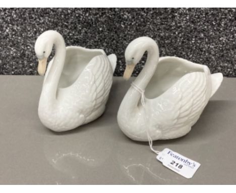 A pair of Nao for Lladro swans