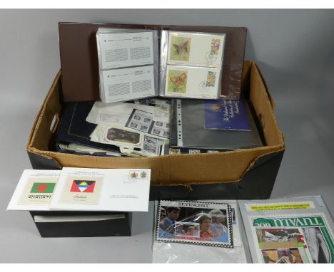 A Box Containing Large Quantity of First Day Covers, Stamps of all Nations Set, Loose Stamps etc 