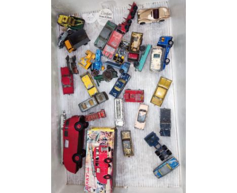 A boxed Dinky toy, diecast fire engine no. 955 and a selection of loose vintage diecast Lesney and other vehicles. 