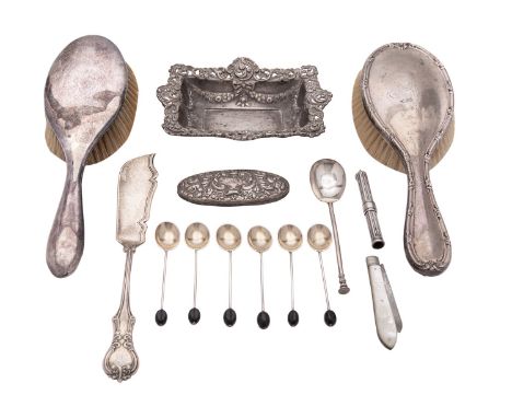 A collection of small silverwares, to include a Sampson Mordan & Co pencil, silver and mother of pearl folding fruit knife, s