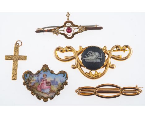 A group of jewellery, painted enamel brooch, gold heart clasp, cross, yellow metal bar brooch and a gilt metal ceramic cameo 