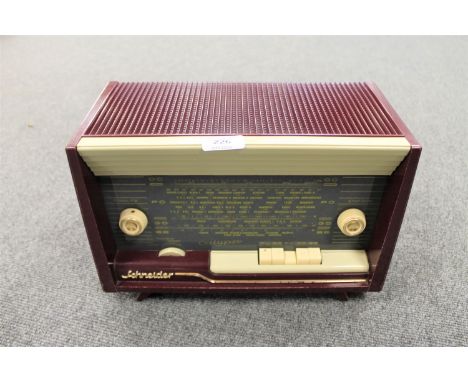 A vintage radio : Schneider Calypso radio. 