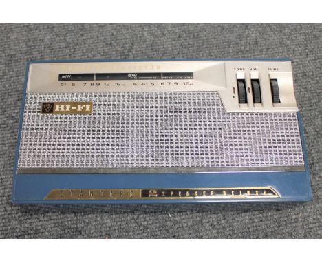 A Standard Two speaker deluxe hi/fi. 